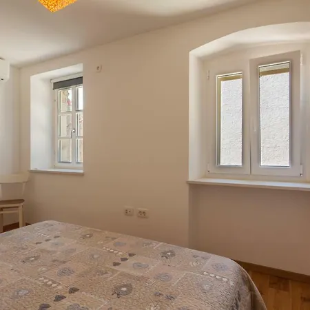 דירה Casa Tonina קרס
