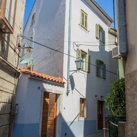 Casa Tonina 公寓 *