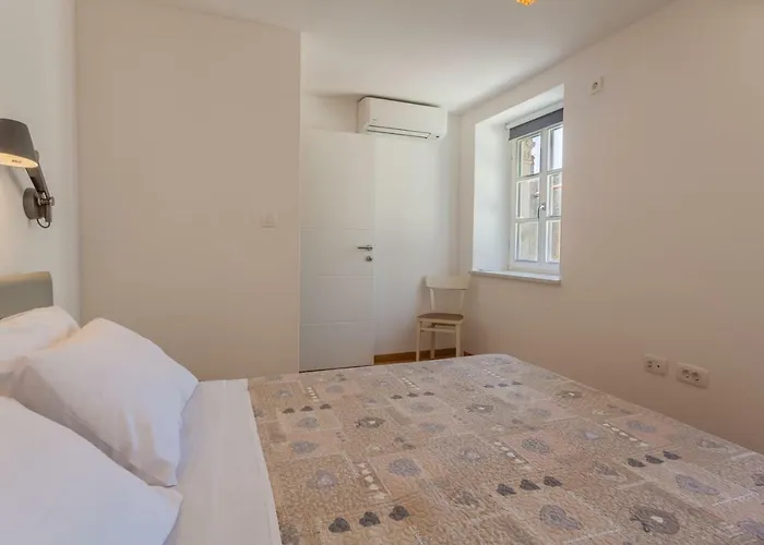 Casa Tonina 公寓 *